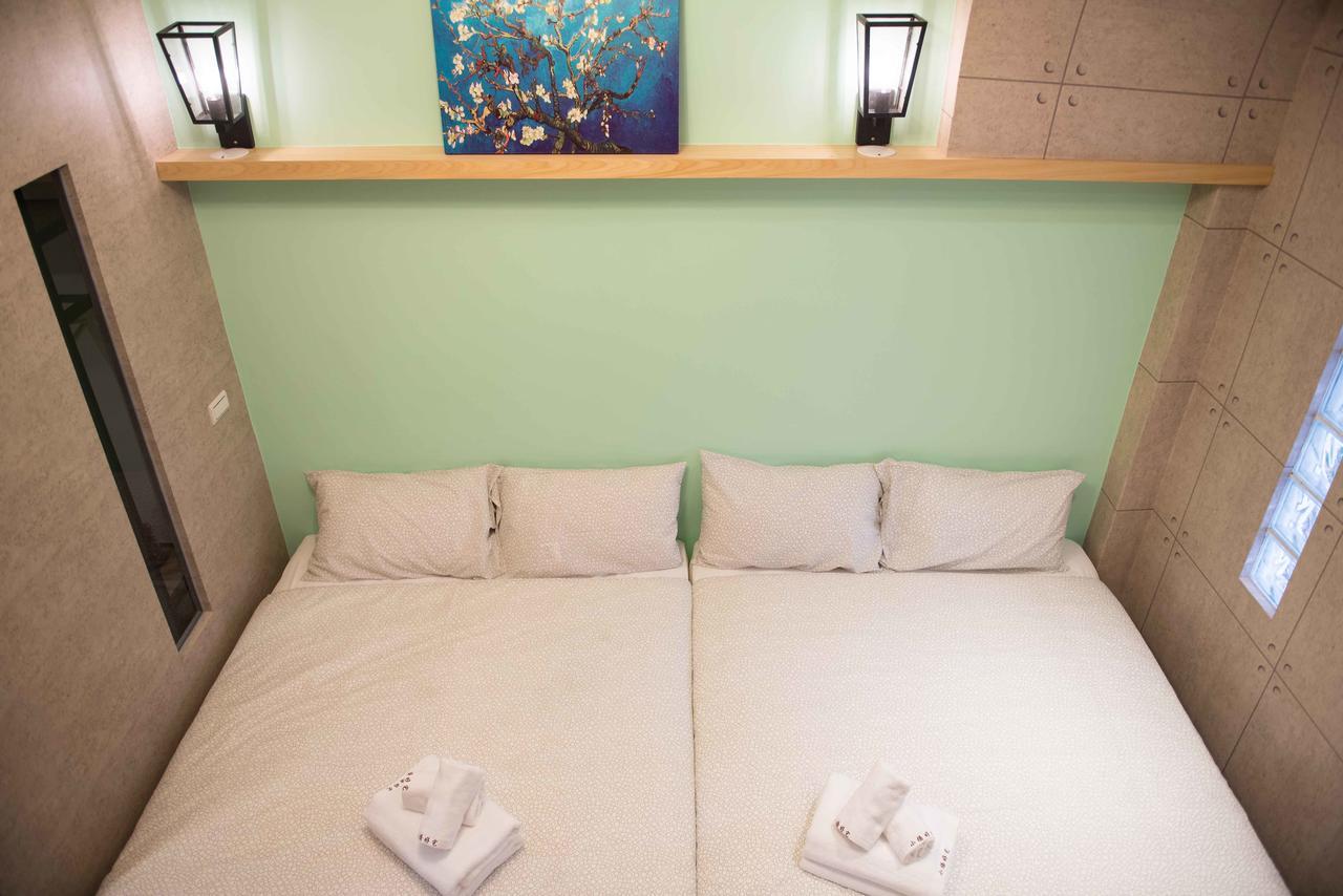 สมอลล์ บริดจ์ กู๊ดโฮม Apartment ไถหนาน ภายนอก รูปภาพ